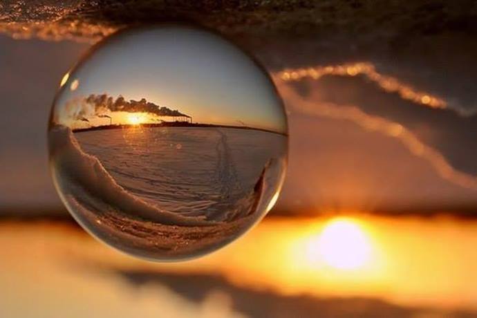 Magic Sphere's Reflections